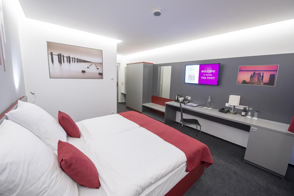 Hotel Villa Eden Jihlava Quarto foto